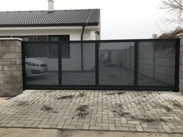 Kvalitný hliníkový plot